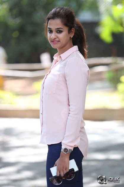 Nanditha-at-Shankarabharanam-Movie-Release-Press-Meet